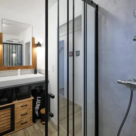 Magnifique*t4*centre Ville*wifi*billard*netflix* Limoux